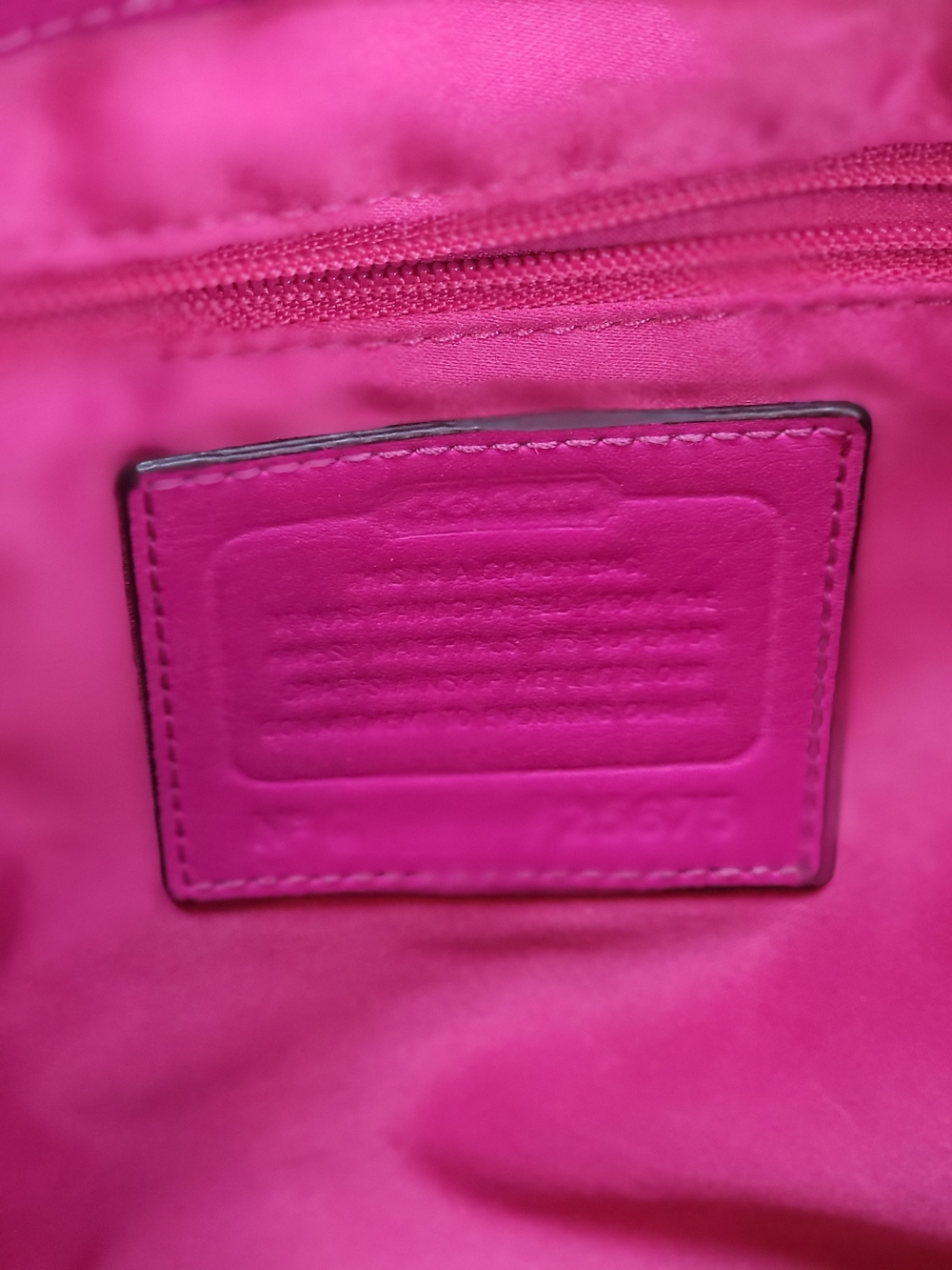 Coach Signature Drawstring Bucket Bag in Beige and Pink - Picture 7 of 7